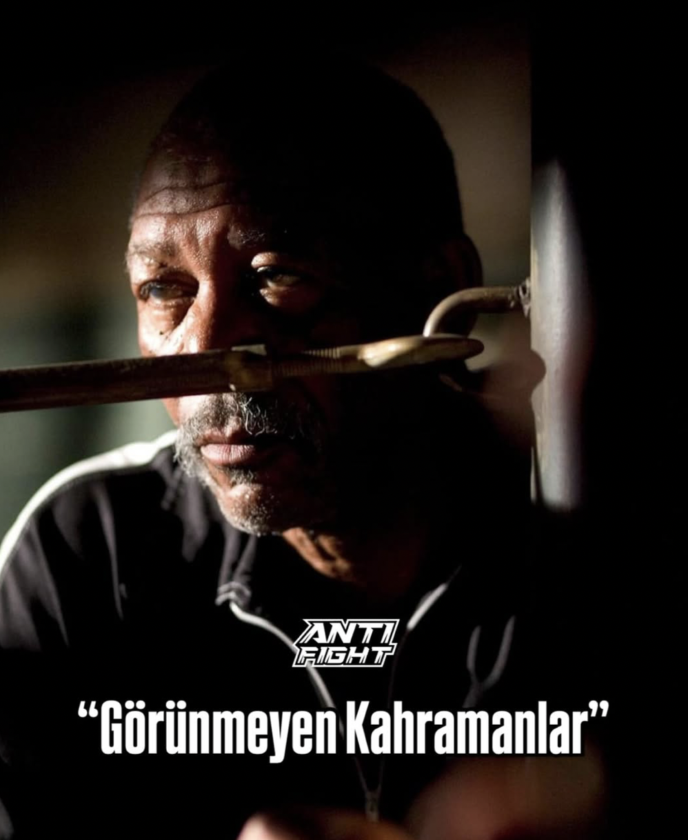 Görünmeyen Kahramanlar : Antrenörler