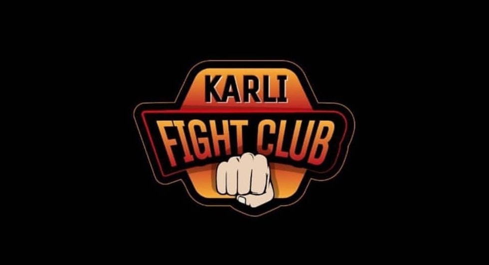 Karlı Fight Club